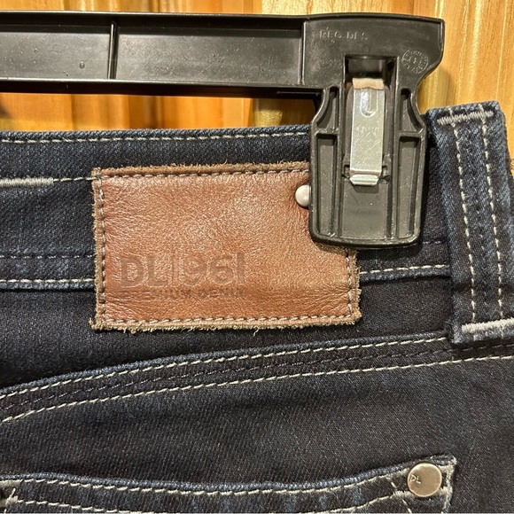 DL1961 Milano Boot Jeans - Picture 7 of 8